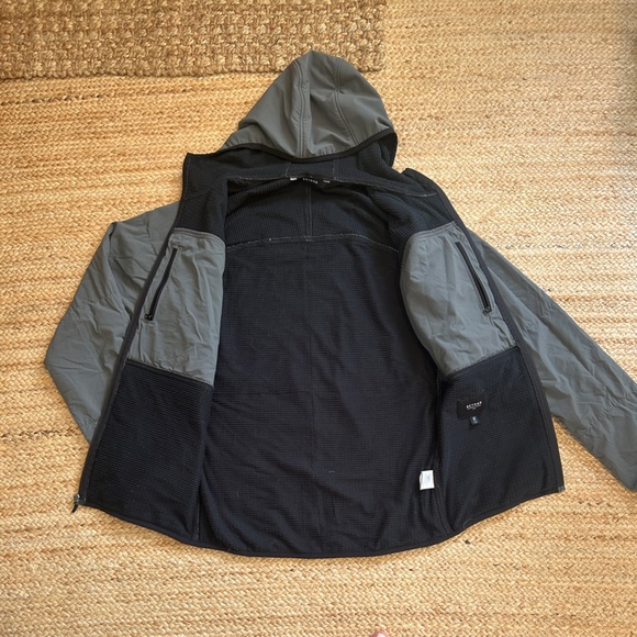 Technical Jacket - Picture 5 of 14